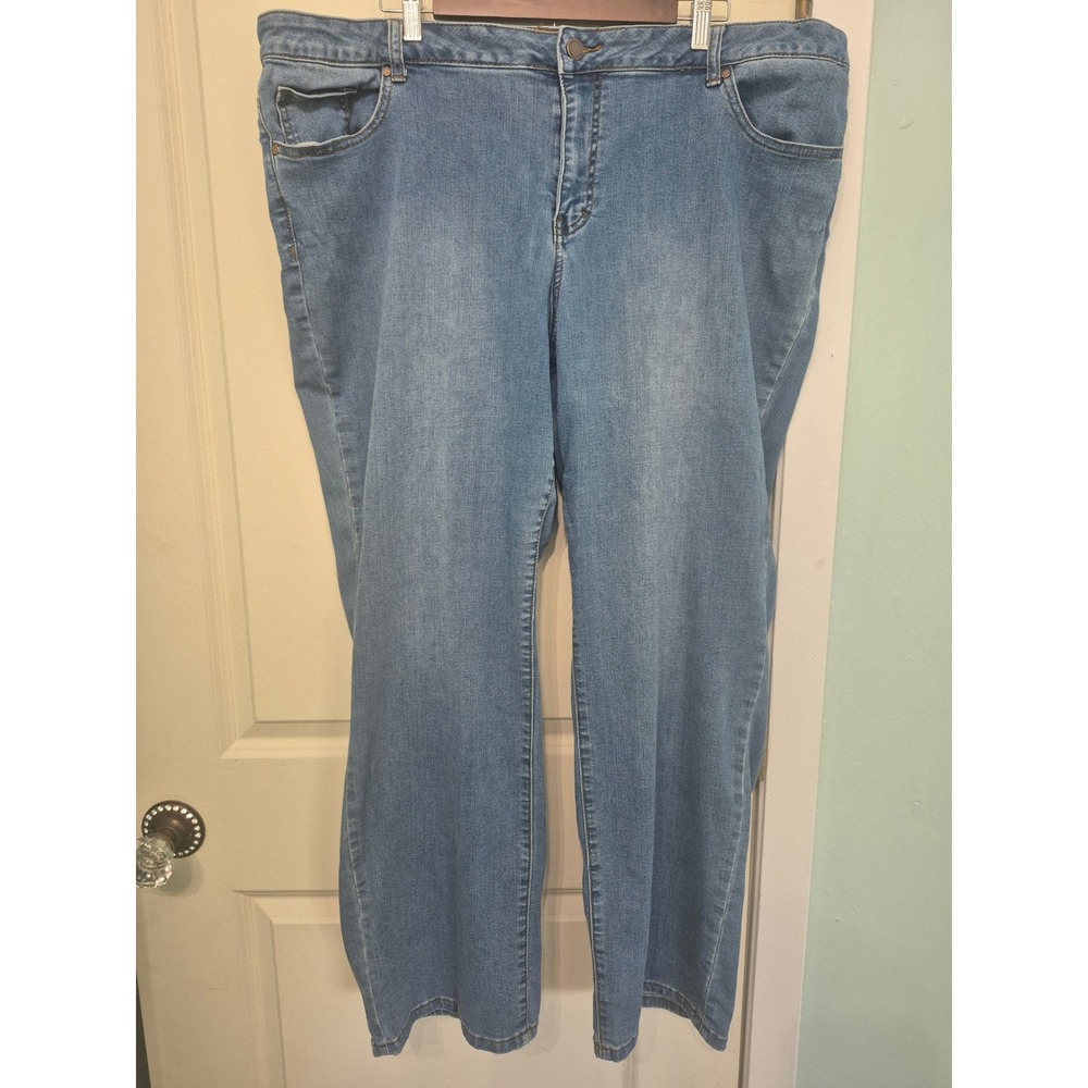 Falls Creek Womens Straight Leg Jeans Light Wash Blue Denim Size 24 Plus